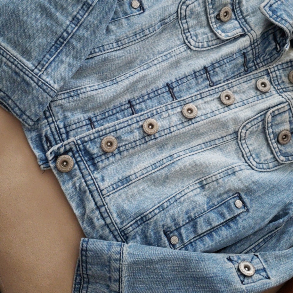 Blue Jean Jacket - Picture 3 of 3